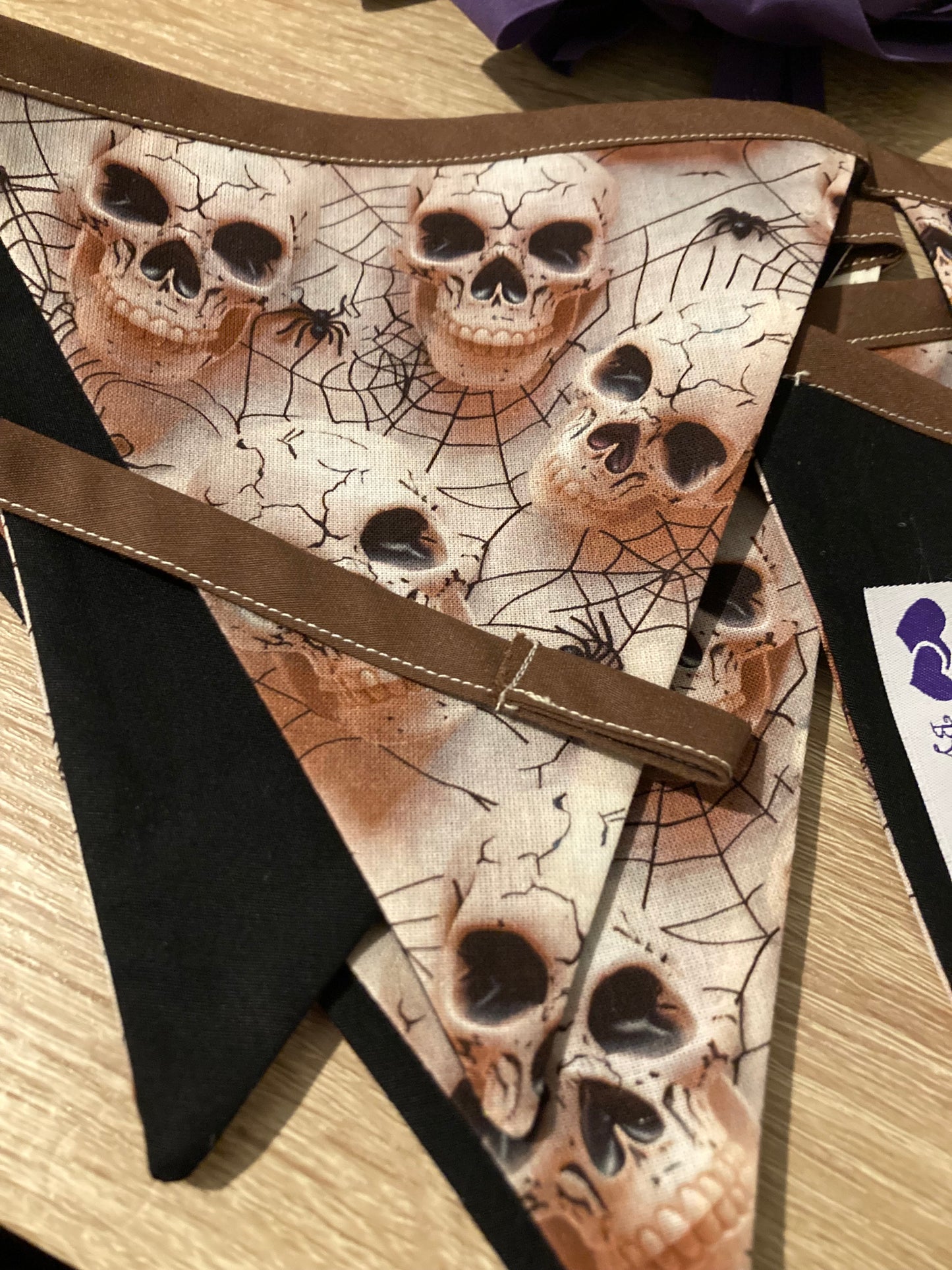 RAGZ N Tatters Skulls Bunting