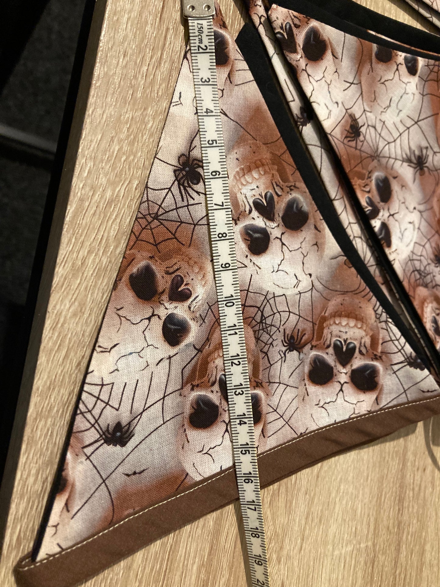 RAGZ N Tatters Skulls Bunting
