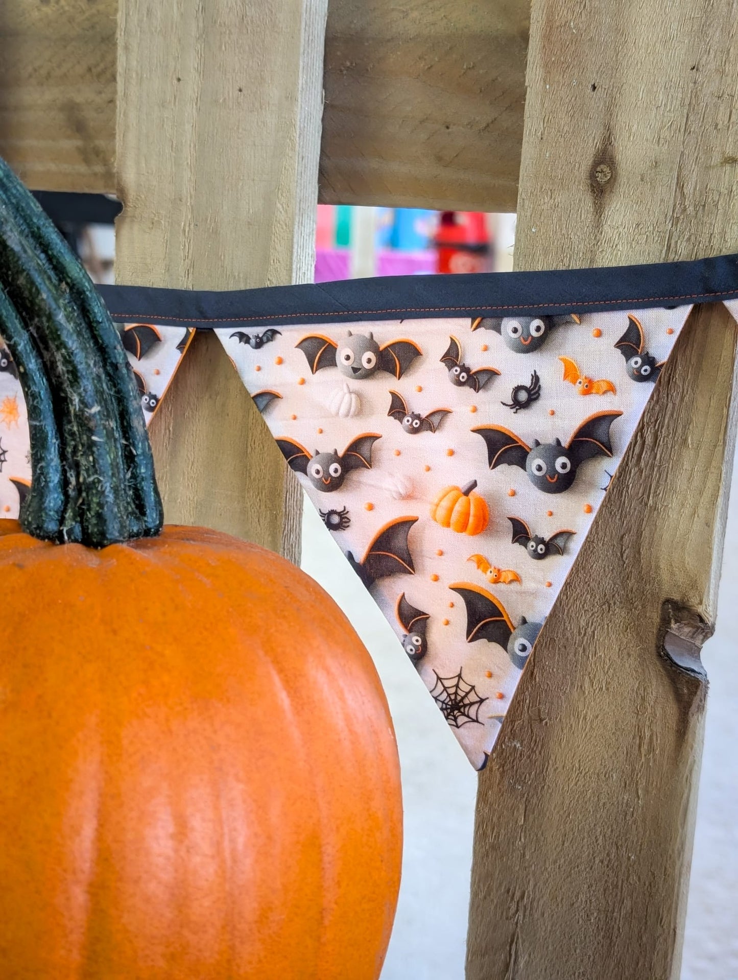 RAGZ N Tatters Bunting - Bats